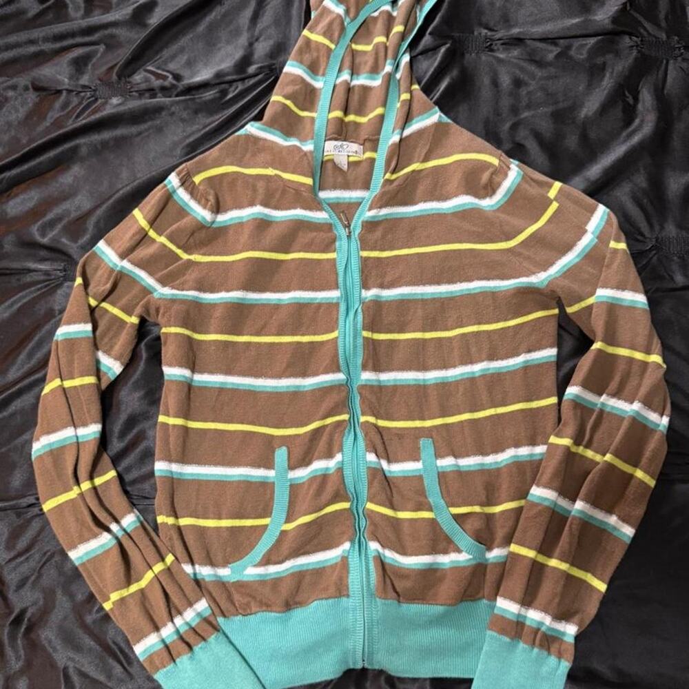 Y2k so wear it declare